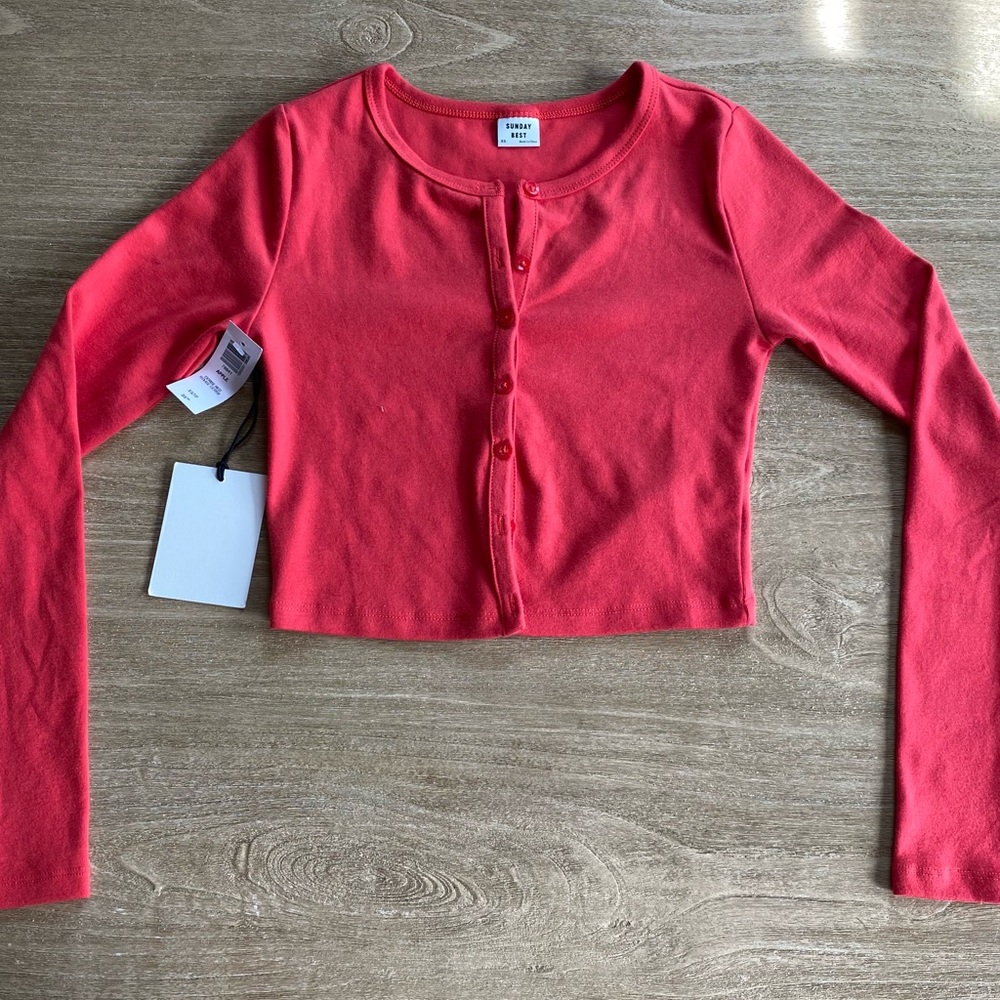 NWT Aritzia Sunday Best Apple Long sleeve Cardigan in Cerise Red size XS